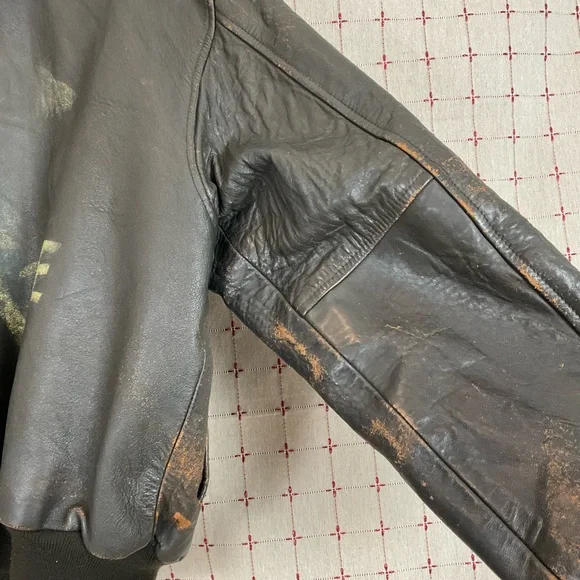 Vintage Avirex Jack Of All Raids Sack Time Nose Art A2 XL Leather Bomber Jacket - Picture 9 of 16